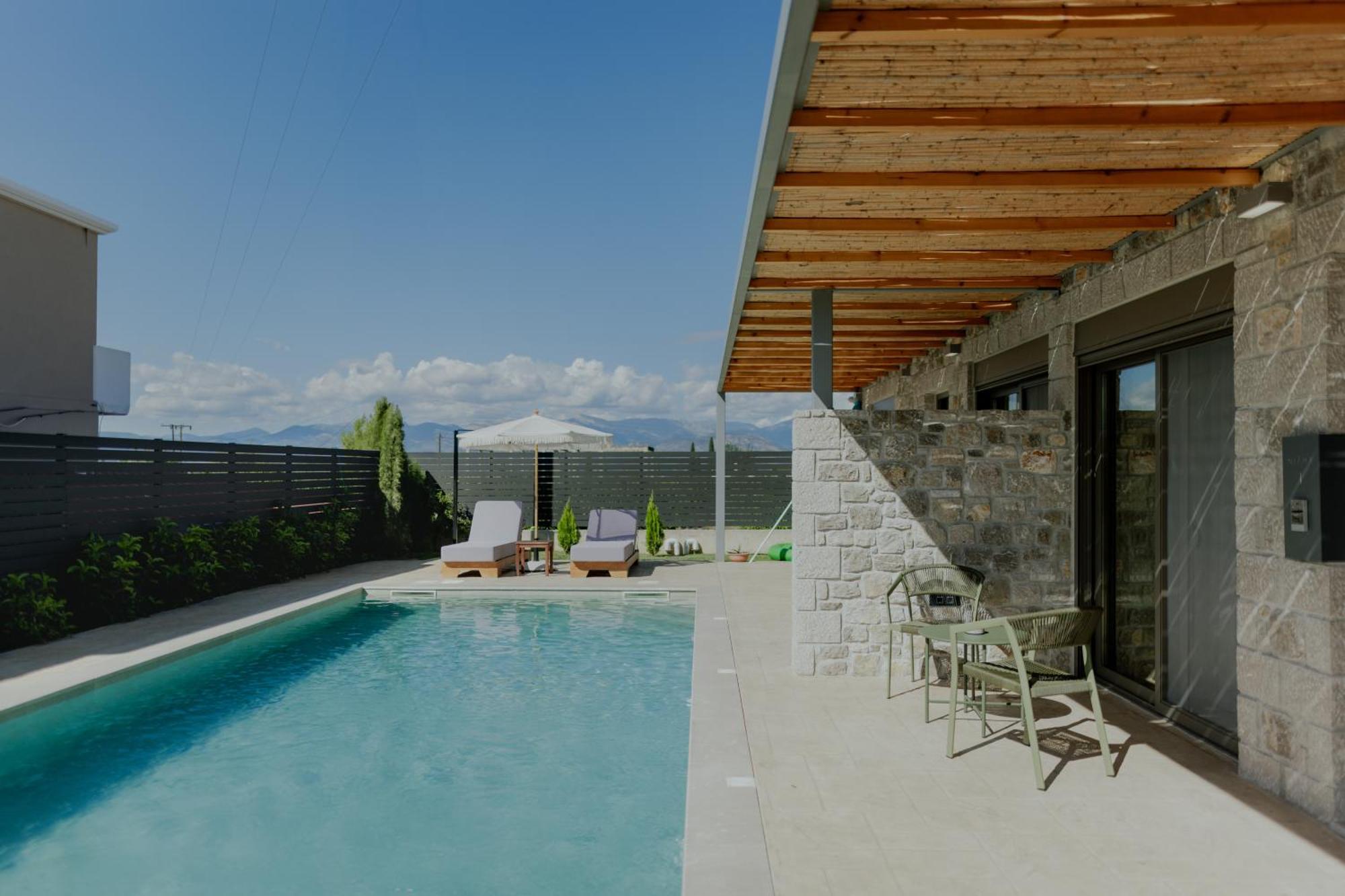 Niama Luxury Apartments Nafplio Ngoại thất bức ảnh