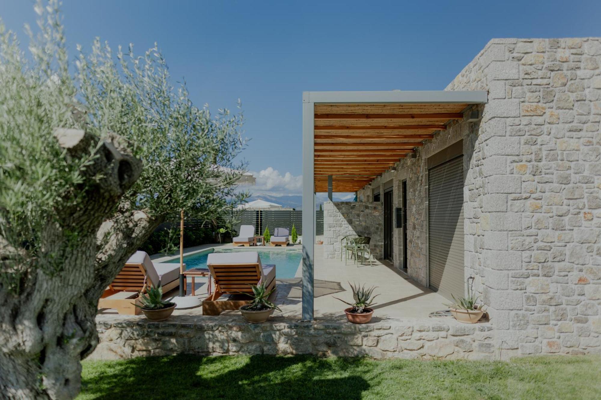 Niama Luxury Apartments Nafplio Ngoại thất bức ảnh