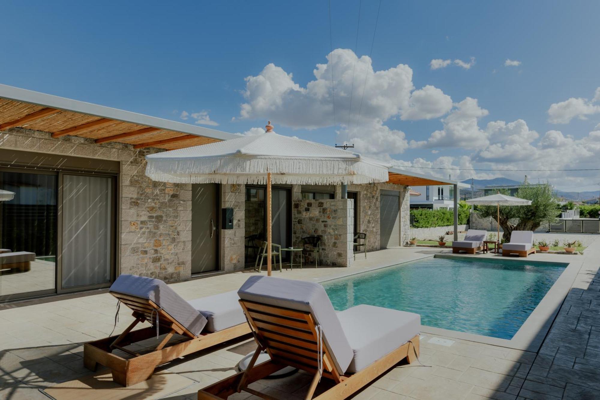 Niama Luxury Apartments Nafplio Ngoại thất bức ảnh
