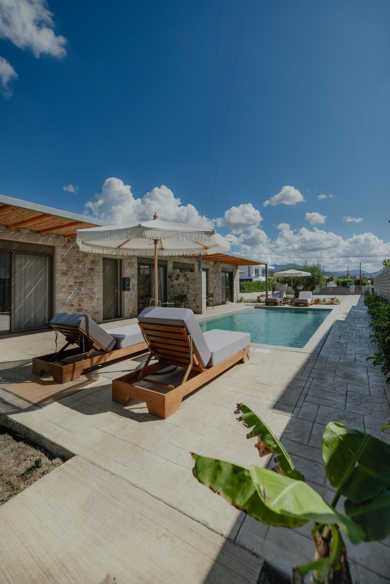 Niama Luxury Apartments Nafplio Ngoại thất bức ảnh